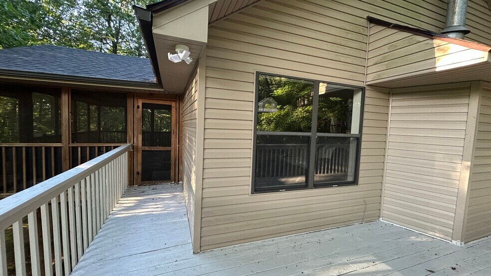 Building Photo - 56 Puff Hill Dr