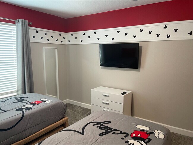 Building Photo - Furnished 4 bedroom Resort Community Townhome