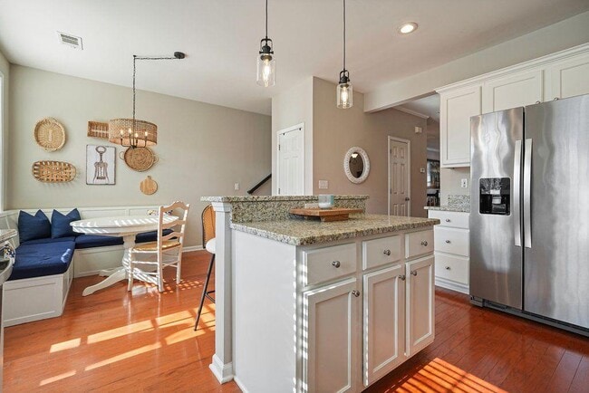 Building Photo - 3803 Waters Edge Trail