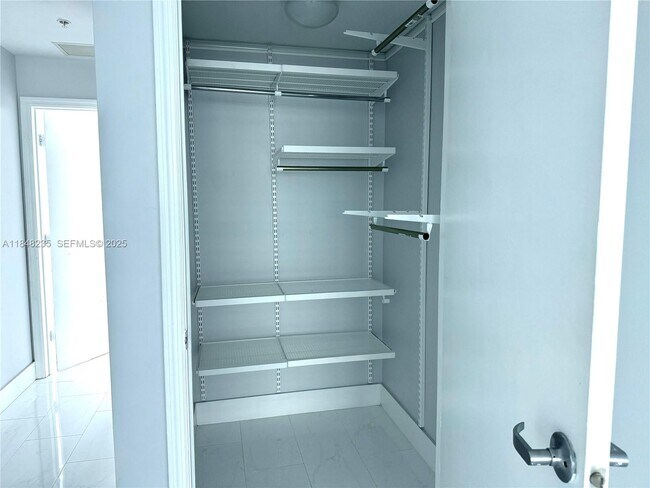 Building Photo - 60 SW 13th St