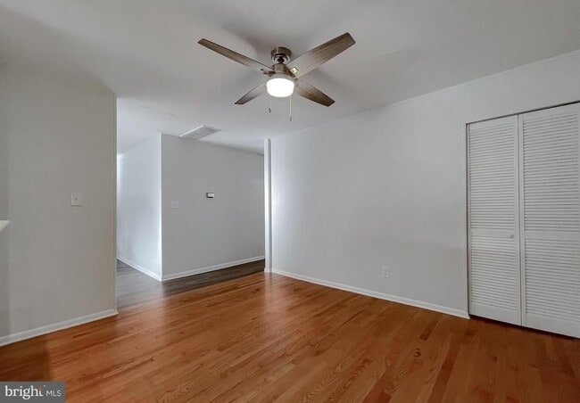 Building Photo - 18937 McKays Cove Ln