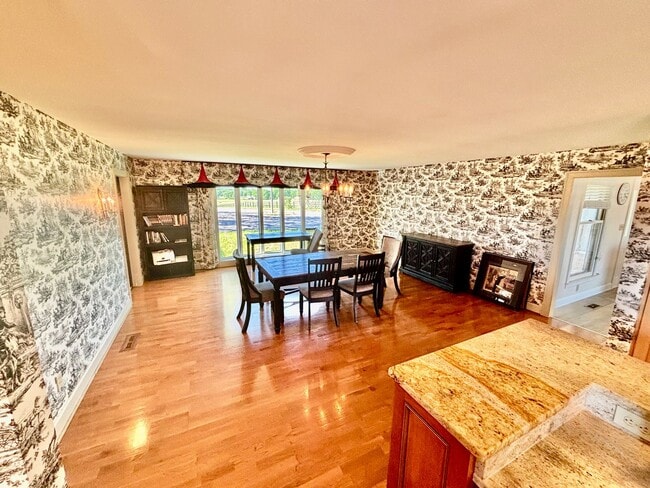 Building Photo - Escape to Luxury: Your Private Oasis on a ...
