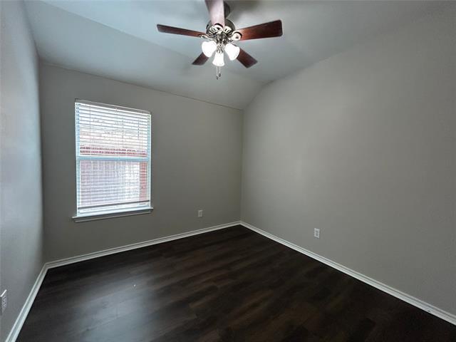 Building Photo - 4215 Glen Garden Dr