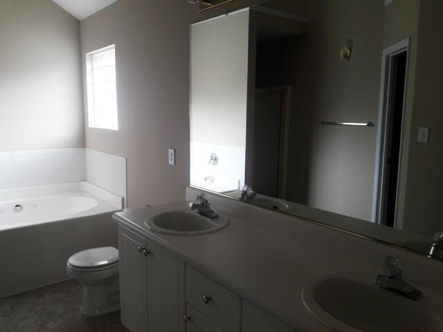 Building Photo - 314 Taylor Cir