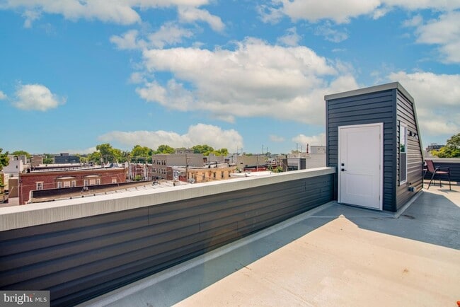 Building Photo - 1215 S 23rd St