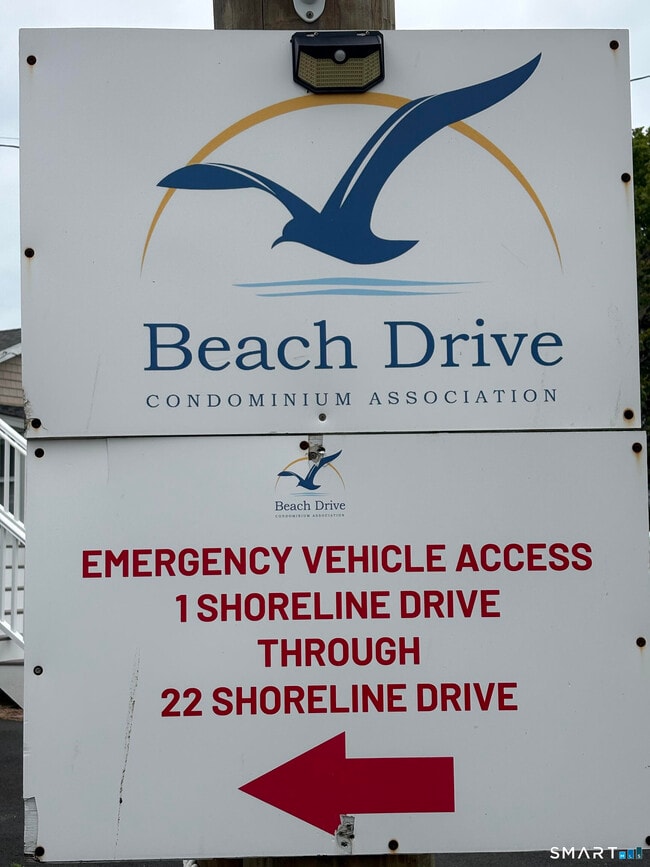 Building Photo - 20 Shoreline Dr