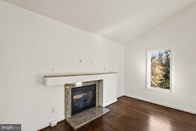 Building Photo - 6313 Tone Dr