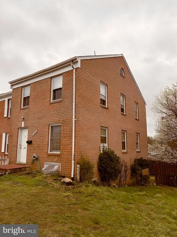 Building Photo - 16649 Geddy Ct