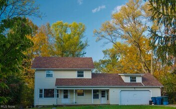Building Photo - 1399 Barlow Rd
