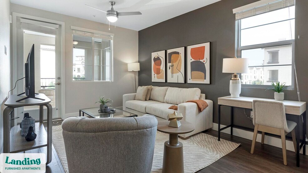 Building Photo - 409 Oak St