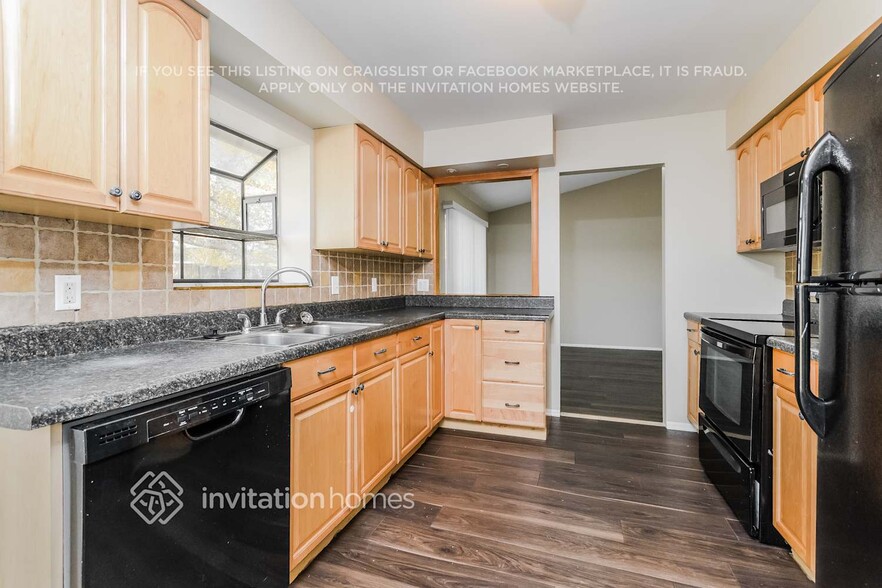 Building Photo - 249 Ashbourne Dr
