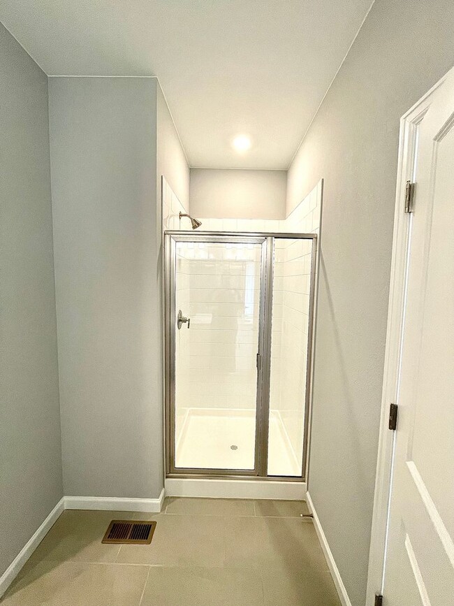 Building Photo - Incredible 3 bed/2 bath home in Fort Collins!