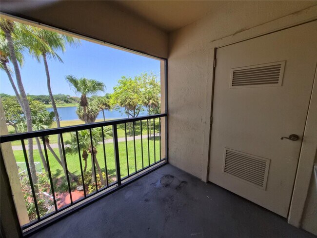 Building Photo - 15320 SW 106th Terrace