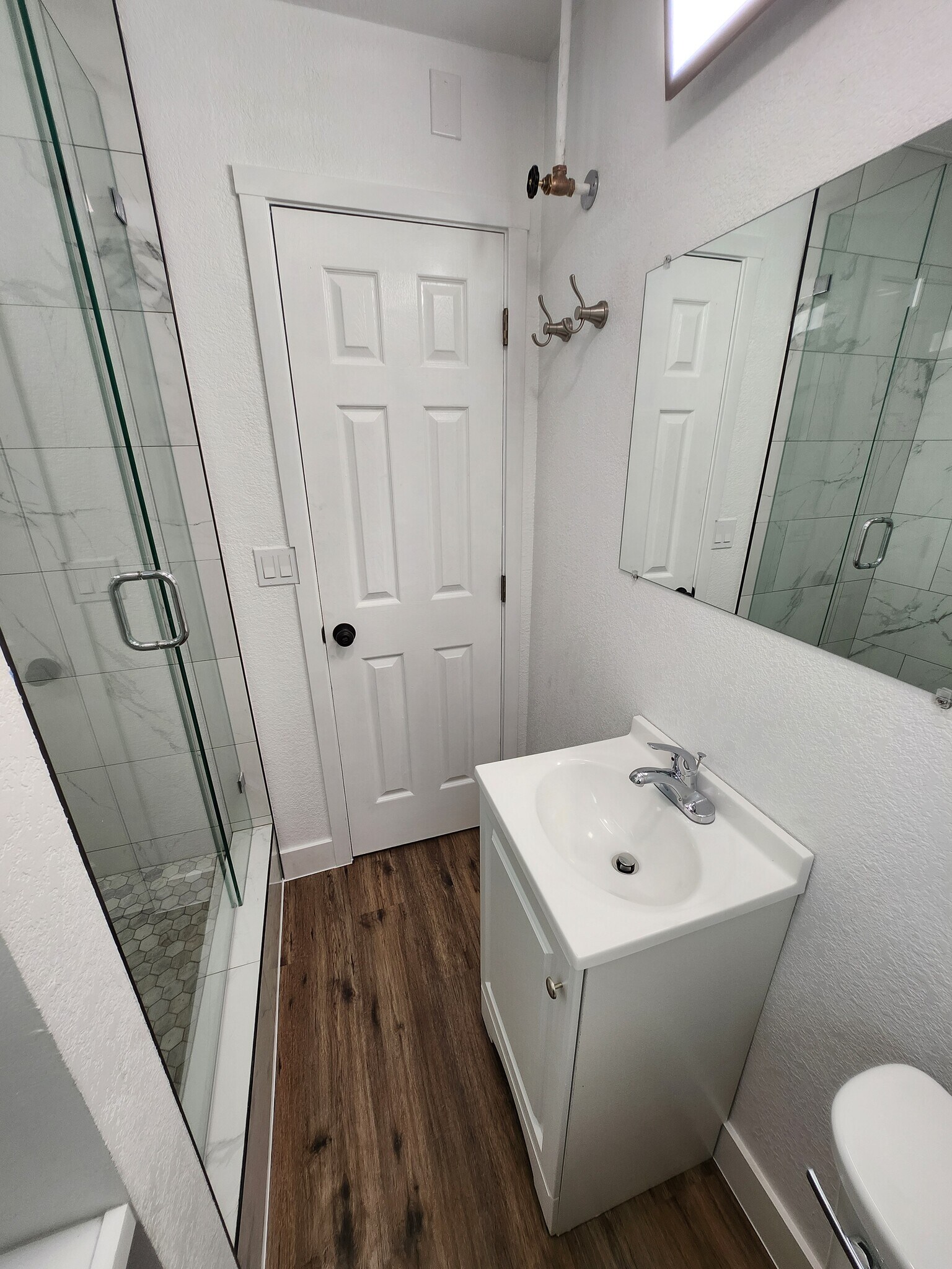 Bathroom - 430 S 52nd St