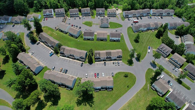 Floorplan - Cranberry Woods Townhomes