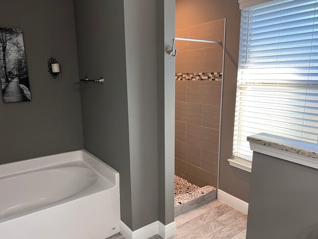 Building Photo - 8283 Calle Mio