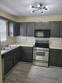 Building Photo - 109 Arcadia Ln