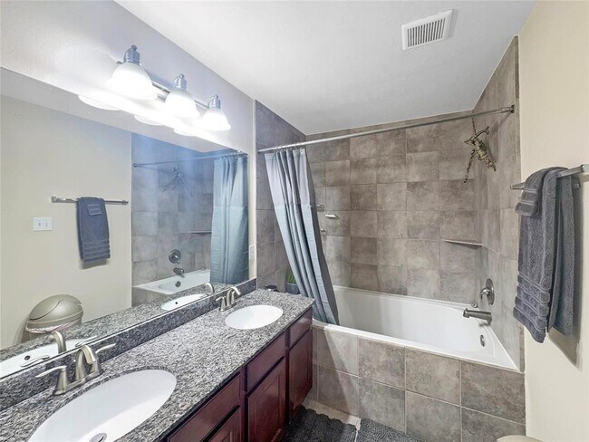 Building Photo - 2822 Windy Thicket Ln