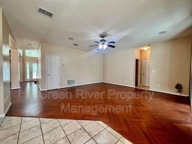 Building Photo - 12576 Arrowleaf Ln