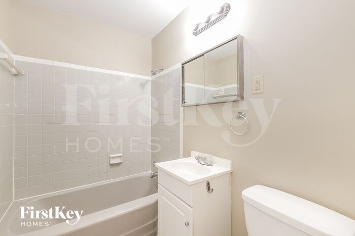 Building Photo - 5125 Warfield Dr