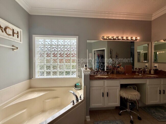 Building Photo - 3371 Ivybridge Ct