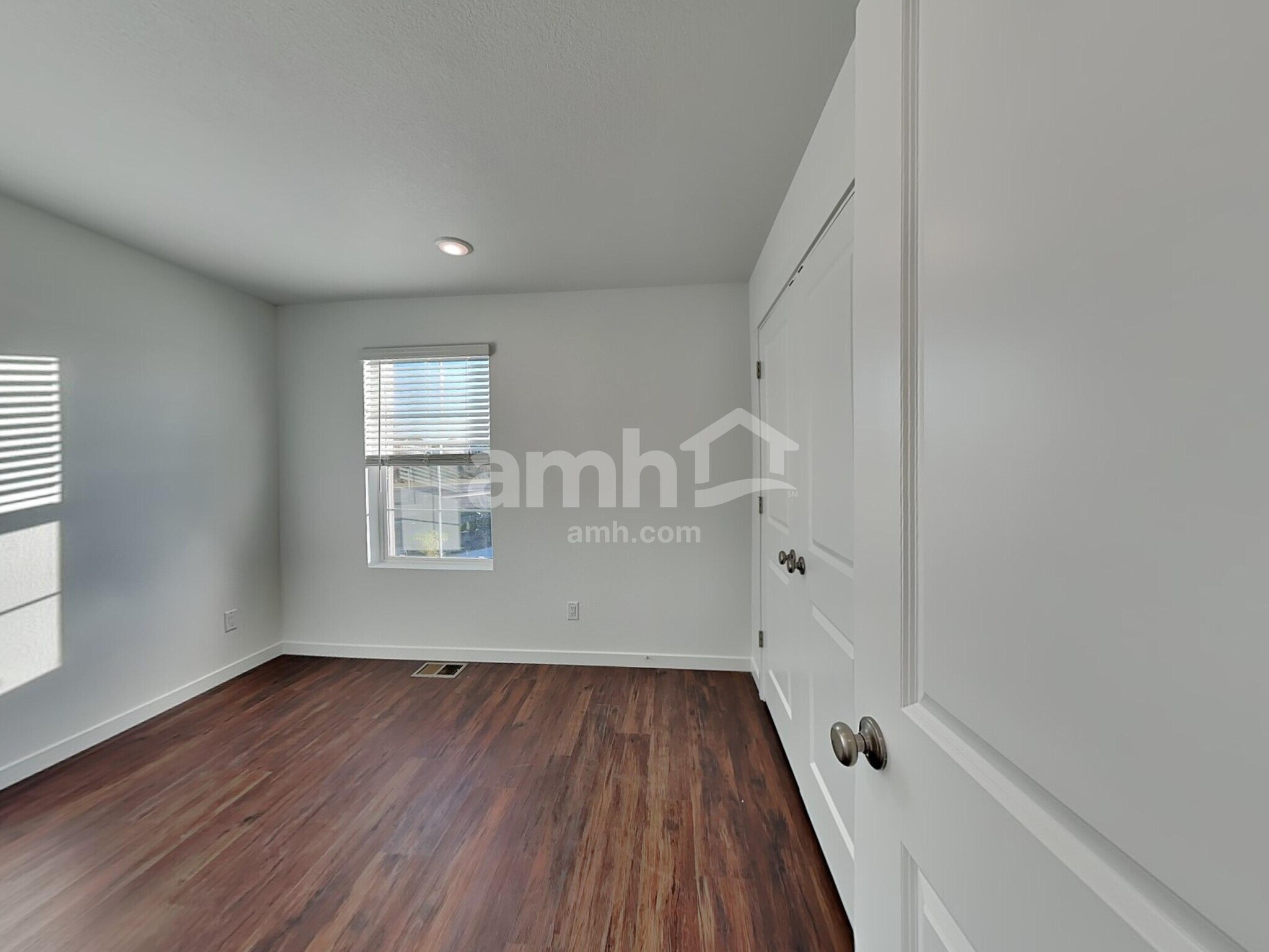 Building Photo - 23624 E 2nd Pl