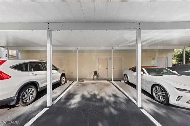 Building Photo - 10135 Colonial Country Club Blvd
