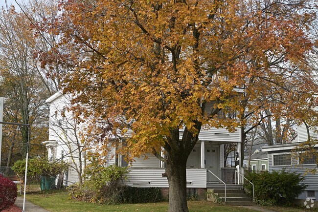 Building Photo - Washington Court