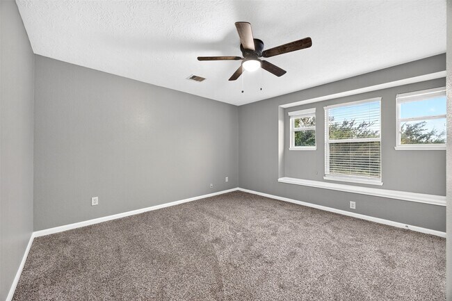 Building Photo - 20722 Fair Castle Dr
