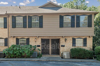 Building Photo - 3328 Warringwood Dr