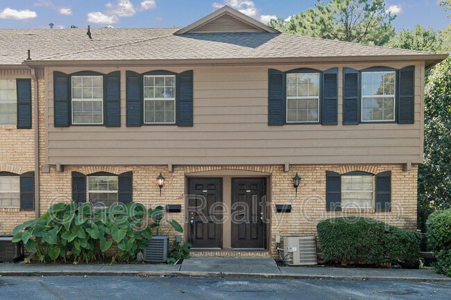 Primary Photo - 3328 Warringwood Dr