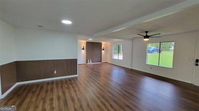 Building Photo - 389 Rosser Rd