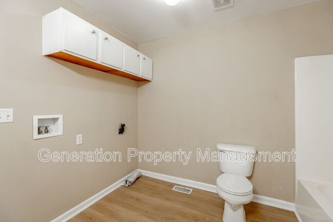 Building Photo - 11209 Dayton Pike