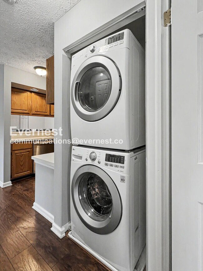 Building Photo - 12212 Eagles Nest Ct