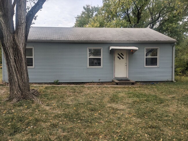 Primary Photo - 3 Bedroom 1 Bath House