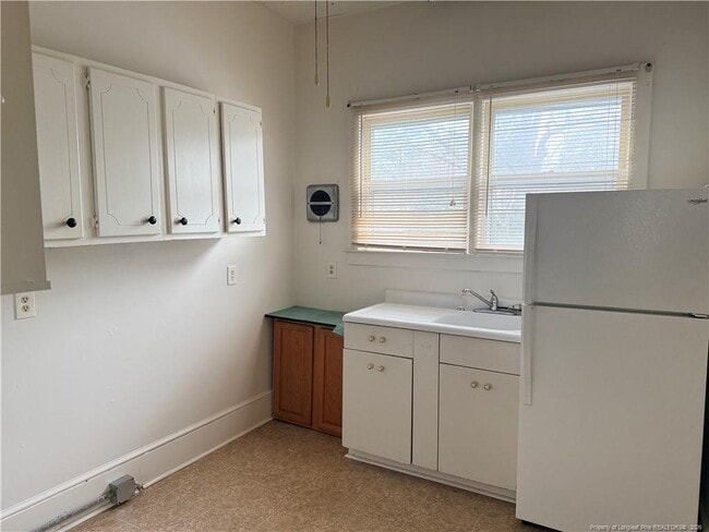 Building Photo - 1201 Clark St