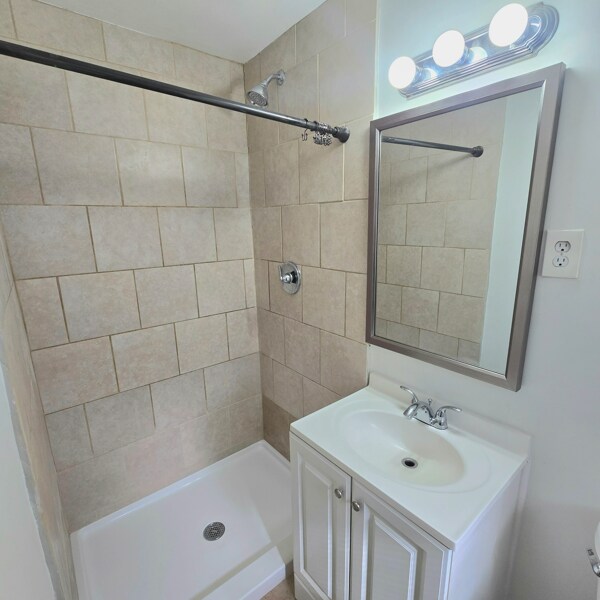 Building Photo - 1831 Shepherd Cir SW