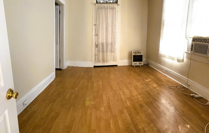 Building Photo - 7114 Freret St