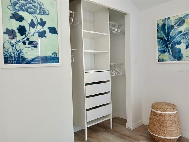 Building Photo - 6980 Poinsetta Ave