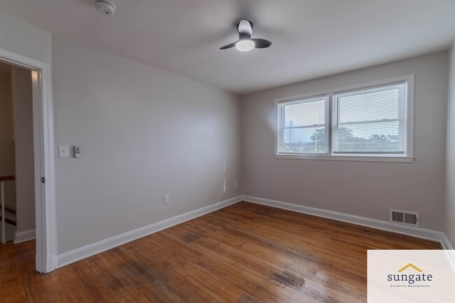 Building Photo - 5405 Moravia Rd