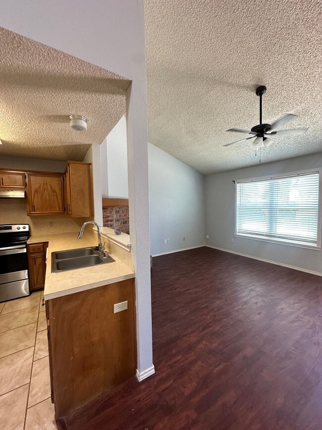 Building Photo - 5618 Brownfield Dr