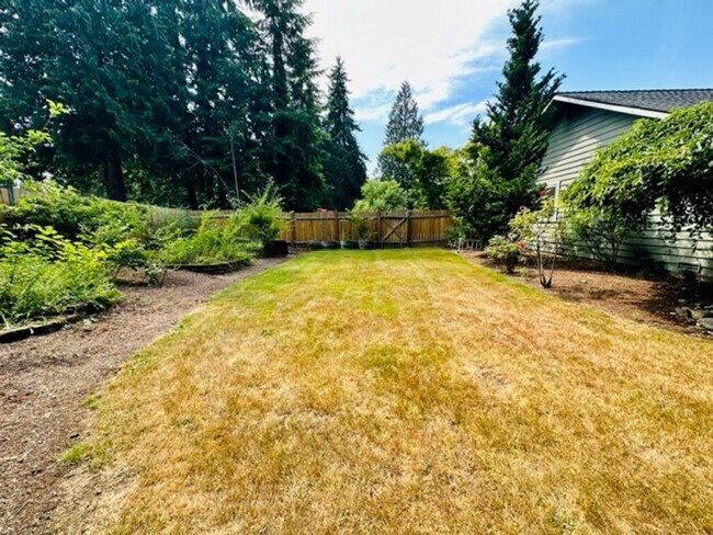 Building Photo - 3bd/2ba Duvall House