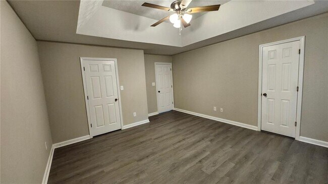 Building Photo - 3724 Spring Garden Ln
