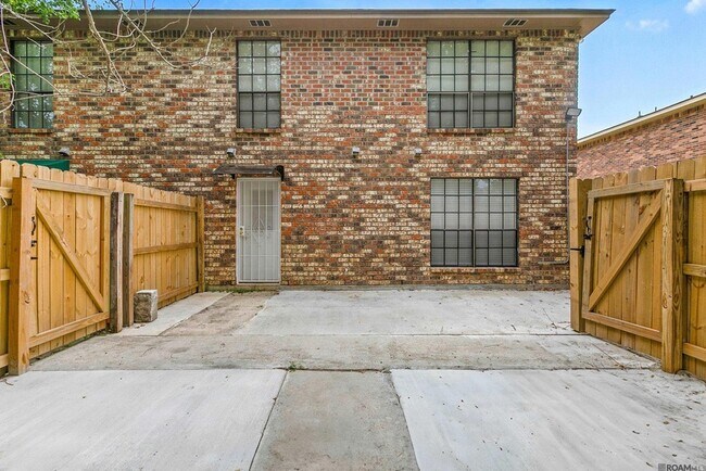 Building Photo - 536 S Flannery Rd