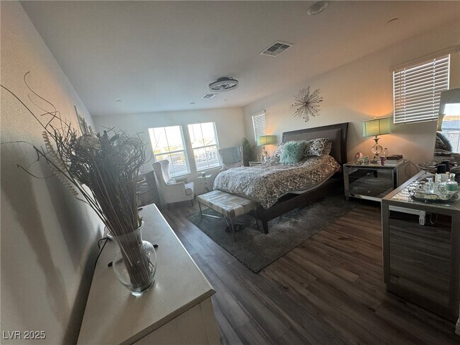 Building Photo - 3750 Battipaglia Ave