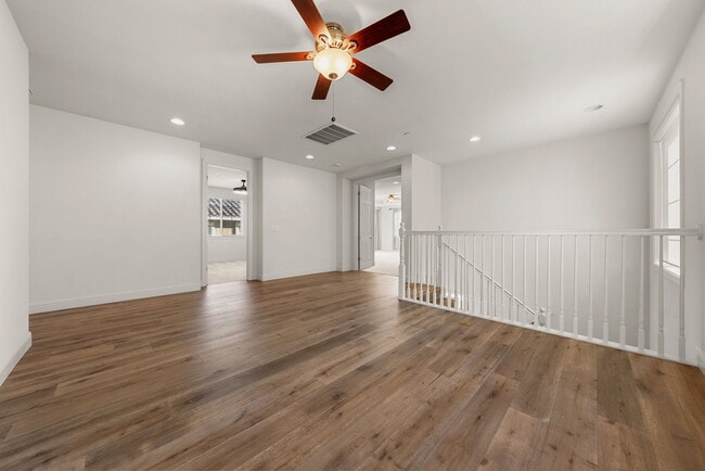 Building Photo - 7585 Mindy Mae Ln