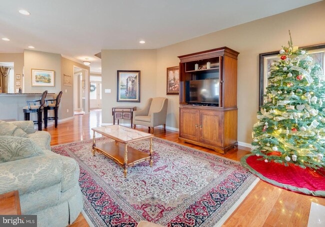 Building Photo - 23152 Evergreen Ridge Dr