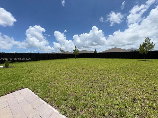 Building Photo - 17376 SW 285th St