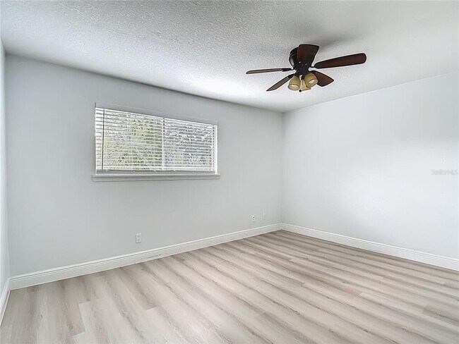 Building Photo - 6344 Newtown Cir