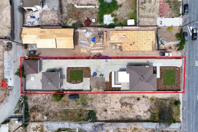 Building Photo - 3103 N Olive Ave
